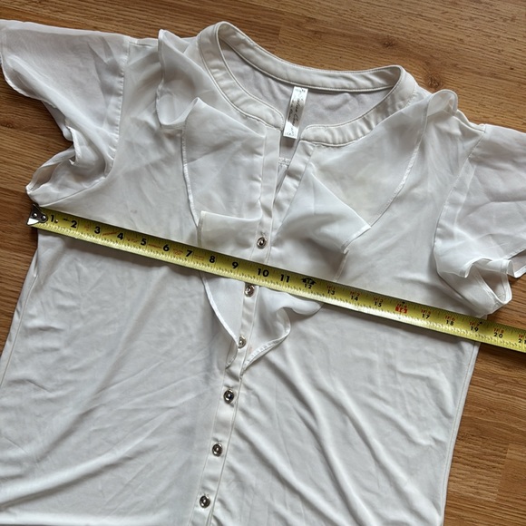 Womens Blouse Bundle - both size L - Picture 6 of 16